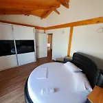 Klajdi Lägenhet *