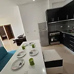 Klajdi Lägenhet Sarandë