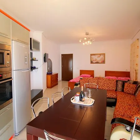 Klajdi Apartamento Sarandë