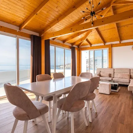Apartamento Klajdi *