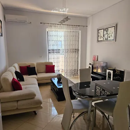 Klajdi Apartamento Sarandë