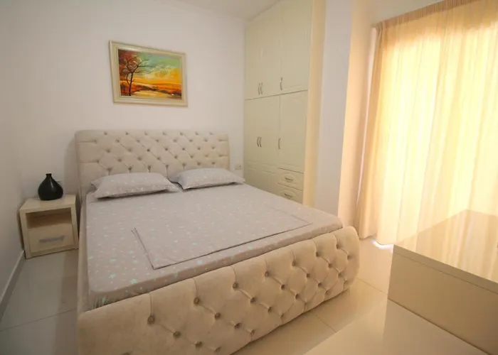 Klajdi 公寓 Sarandë